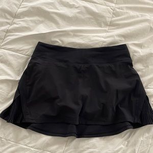 Lulu lemon tennis skirt NWOT